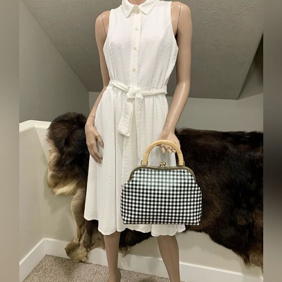 Handmade Genuine Leather Black & White Check Printed Wood Handle Satchel Bag - Picture 2 of 15